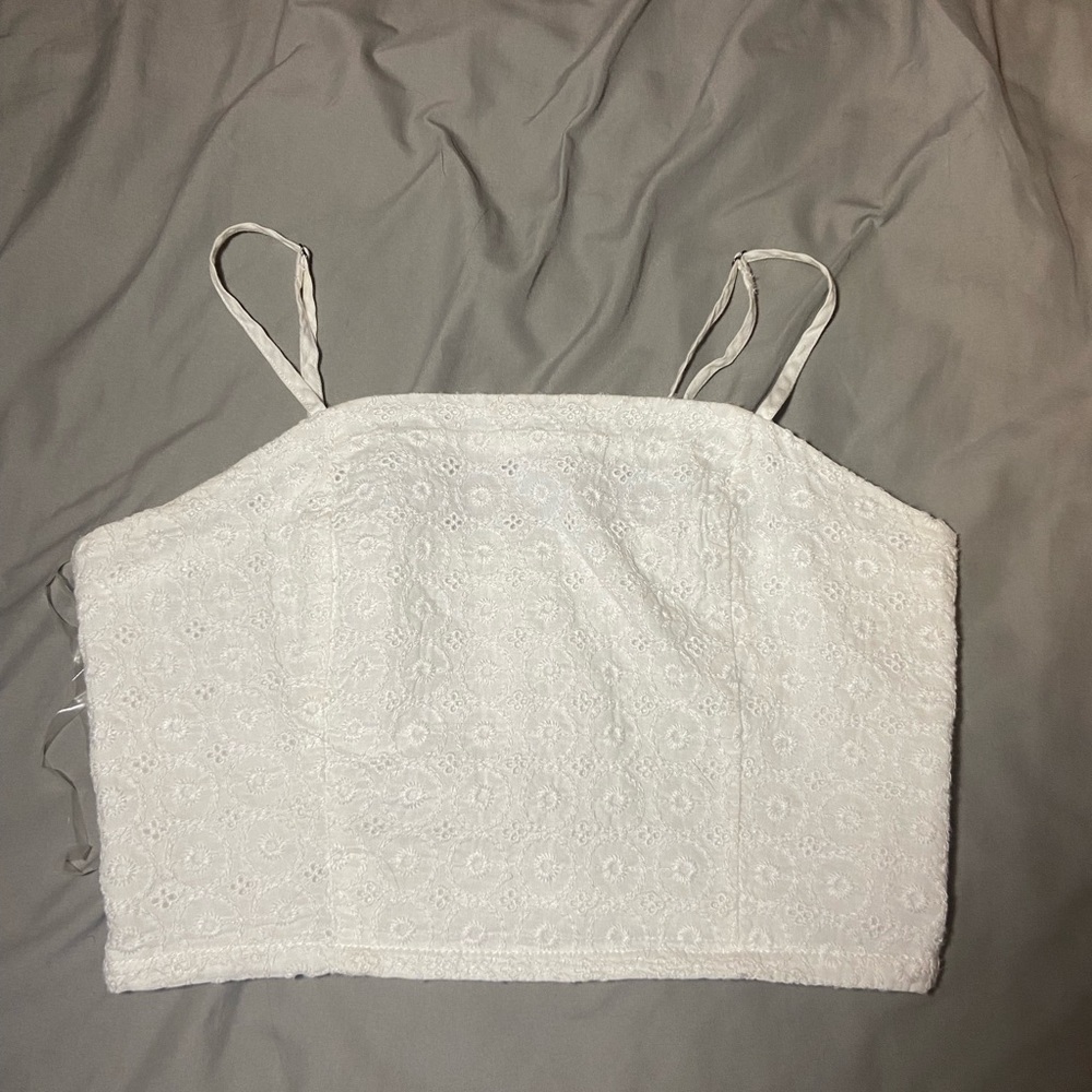 White Aeropostale crop top